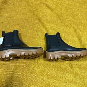 Igor Black Rubber Ankle Rain Boots Women's Size 10 Pull On Made In Spain EU 40